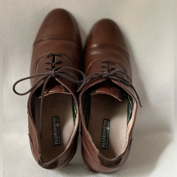 Florsheim Size 11.5 Men’s Brown Leather Lace Up Shoes - Picture 14 of 16